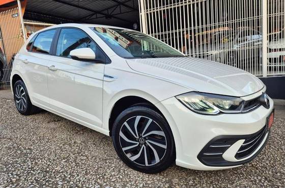 VOLKSWAGEN POLO 1.0 170 TSI HIGHLINE AUTOMÁTICO VOLKSWAGEN POLO 1.0 170 TSI HIGHLINE AUTOMÁTICO